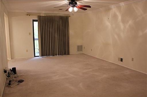 2nd image of 818 Sharon Ct