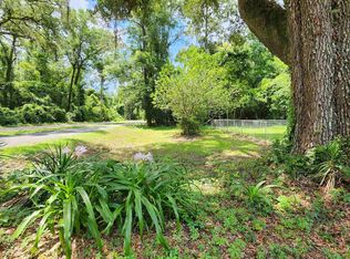 9526 Old Woodville Rd, Tallahassee, FL 32305