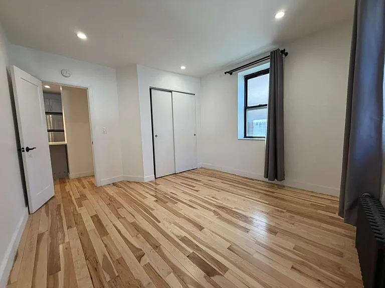 312 Main St #1H — Photo 8