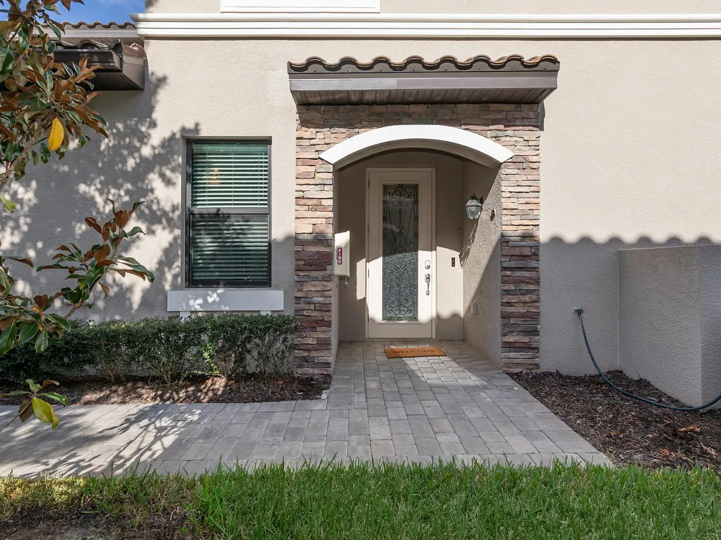 17637 Gawthrop Dr - Lwn — Photo 3