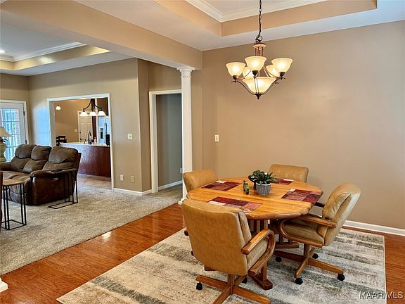 3rd image of 4701 Mitford Cir