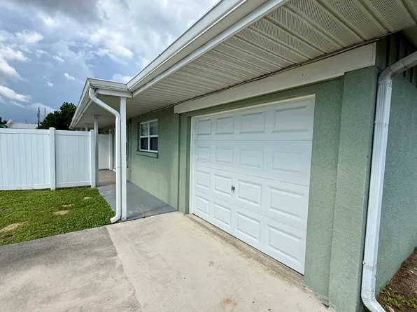 4817 Northwood Ave, Sarasota, FL 34231