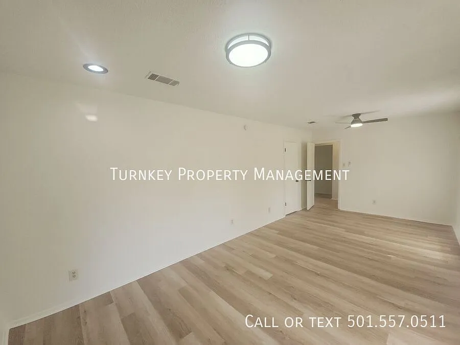 1805 Joyce Ct — Photo 4