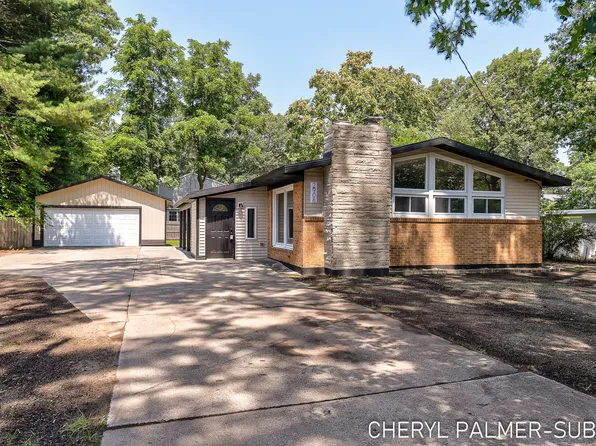 2906 Riverview Ave, Muskegon, MI 49445