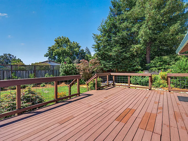 2020 Rivera Dr — Photo 35
