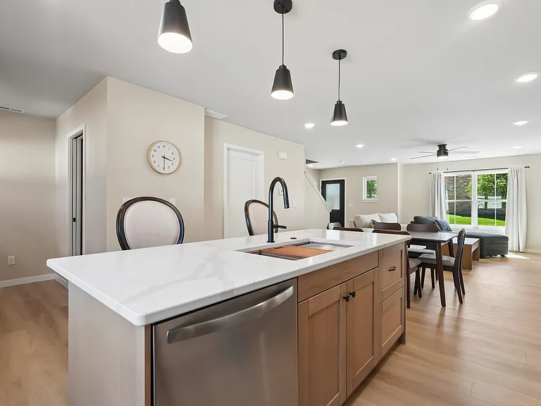 1417 Ellis Blvd NW — Photo 10