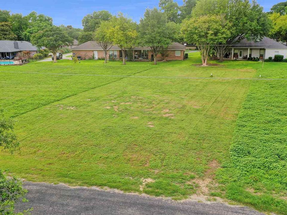 1st image of 130 Fair Wind Lane
