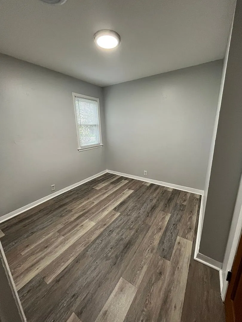 40th Ave 1010-1012 — Photo 1