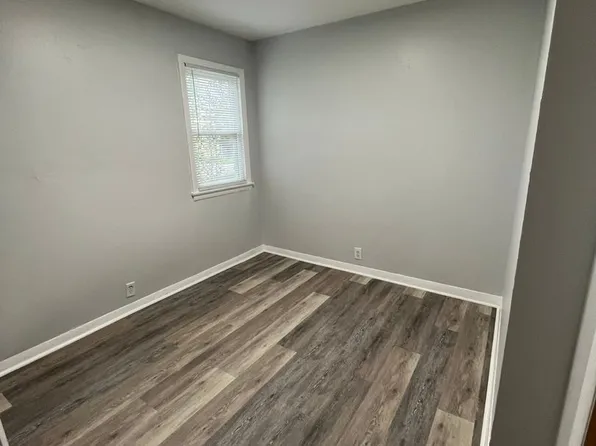 1010-1012 40th Ave, Rockford, IL 61109