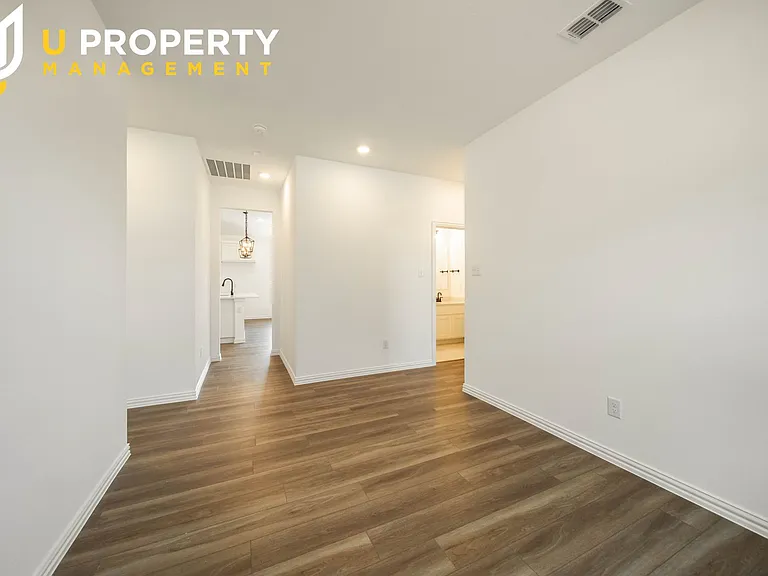 503 Virginia Way — Photo 20