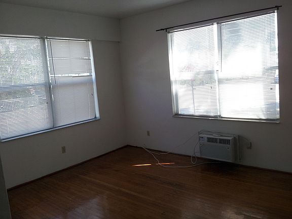 2nd image of 1006 8th St APT 1