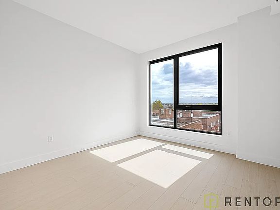 5th image of 1634 Flatbush Ave #937