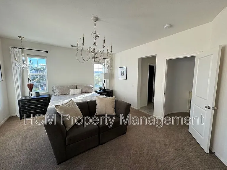 33 Maduro St — Photo 21