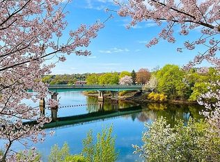 96 River Rd #21, Manchester, NH 03104