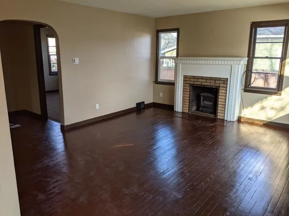 Z (ZA/ZB), 508 4th St #A, Lewiston, ID 83501