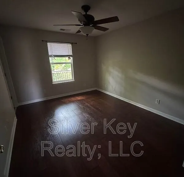 1515 W Madison Ave #1C — Photo 16