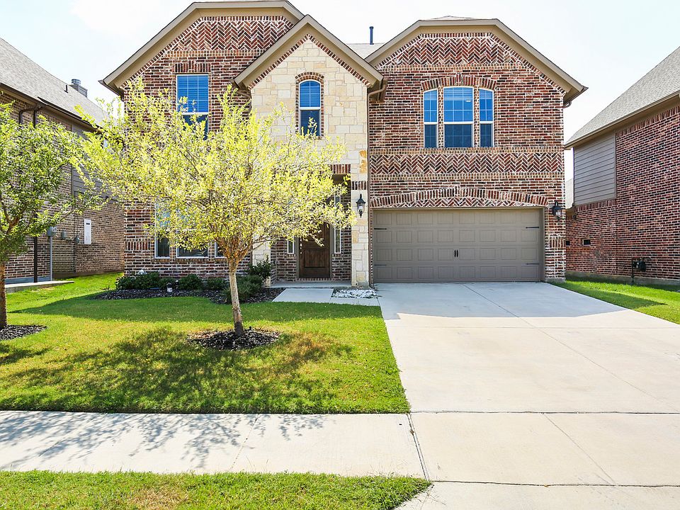 1st image of 2400 Fountain Gate Dr