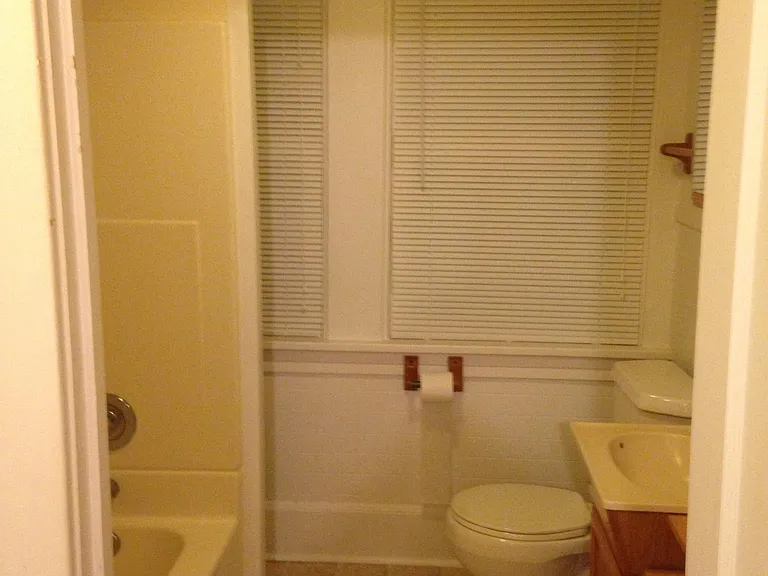 2825 N 2nd St #4 — Photo 17