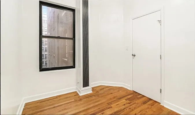 Rented by Compass | media 7