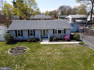 375 Bennett St, Roebling, NJ 08554