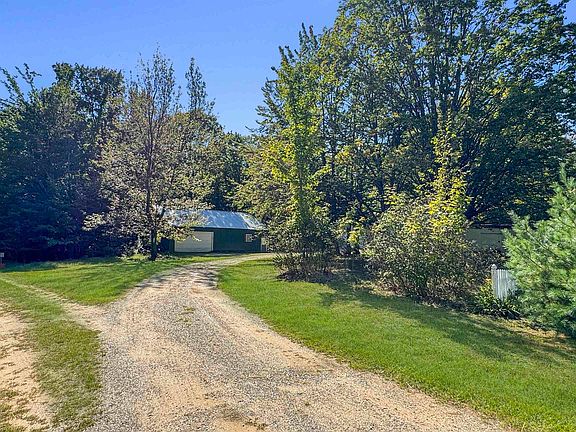4th image of 8281 W Cutcheon Rd