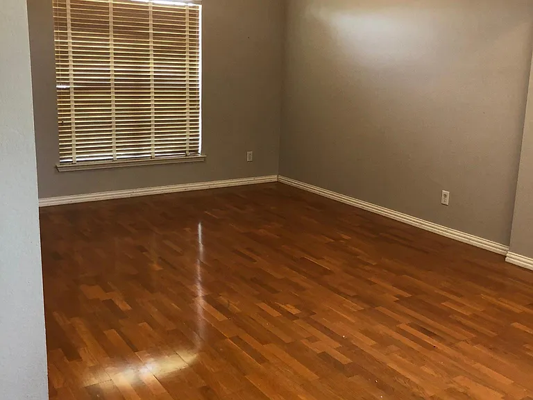 3816 Leon Dr — Photo 8