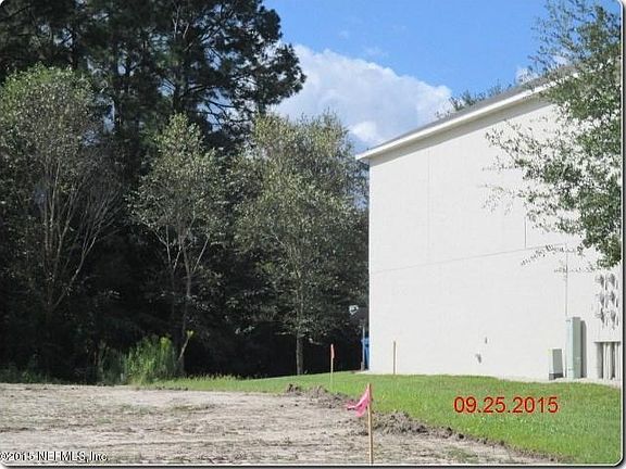 4th image of 11589 Hickory Oak Dr