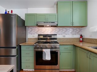 302 E 19th St APT 3, Long Beach, CA 90806
