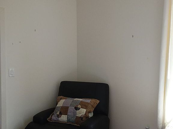 3rd image of 564 W 183rd St #2C