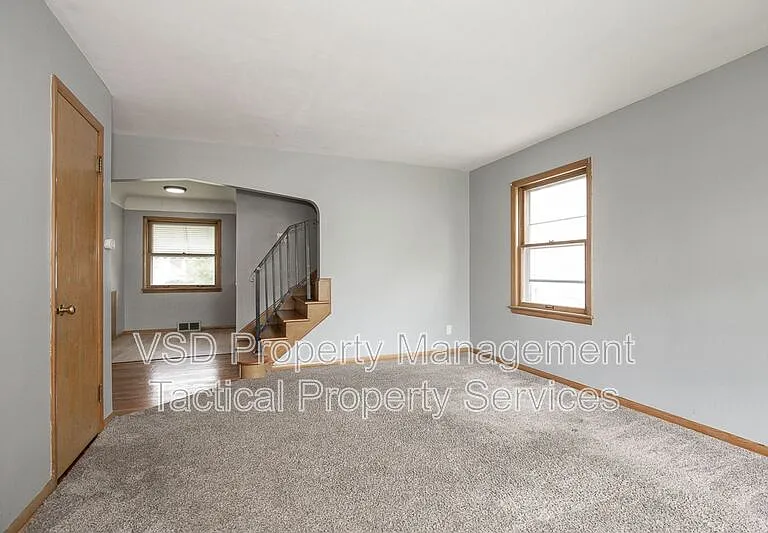 19268 Stafford Ave — Photo 11