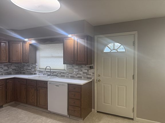 Kitchen & back door to patio