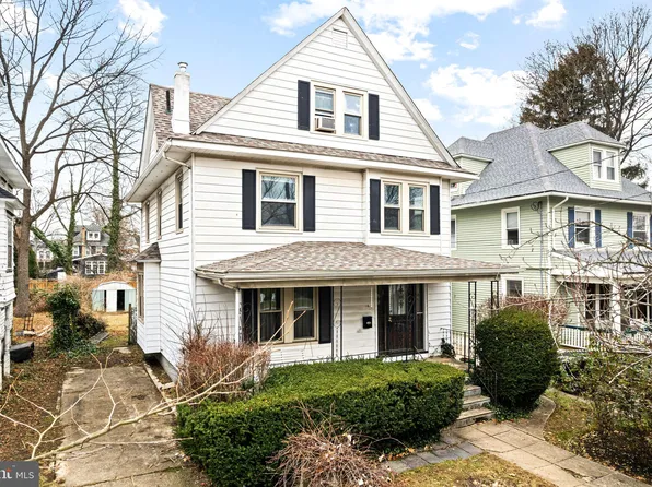 216 Centre St, Haddonfield, NJ 08033