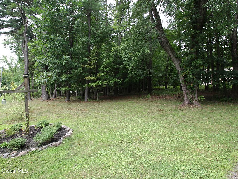 2nd image of 2 Boyce Road