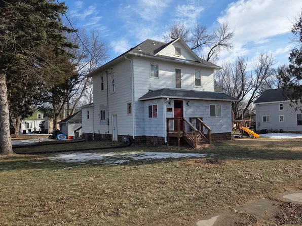 209 4th Ave, Freeborn, MN 56032