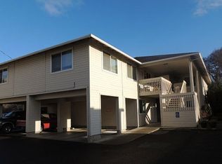 245 W Pine St, Central Point, OR 97502