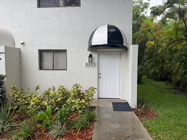 8803-8811 NW 35th St #8803, Pompano Beach, FL 33065
