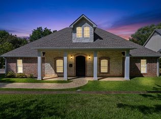 1223 Pine St, Kilgore, TX 75662
