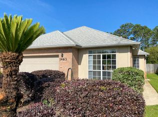 1463 Champions Green Dr, Gulf Breeze, FL 32563