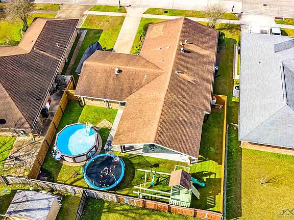3rd image of 2906 Creole Dr
