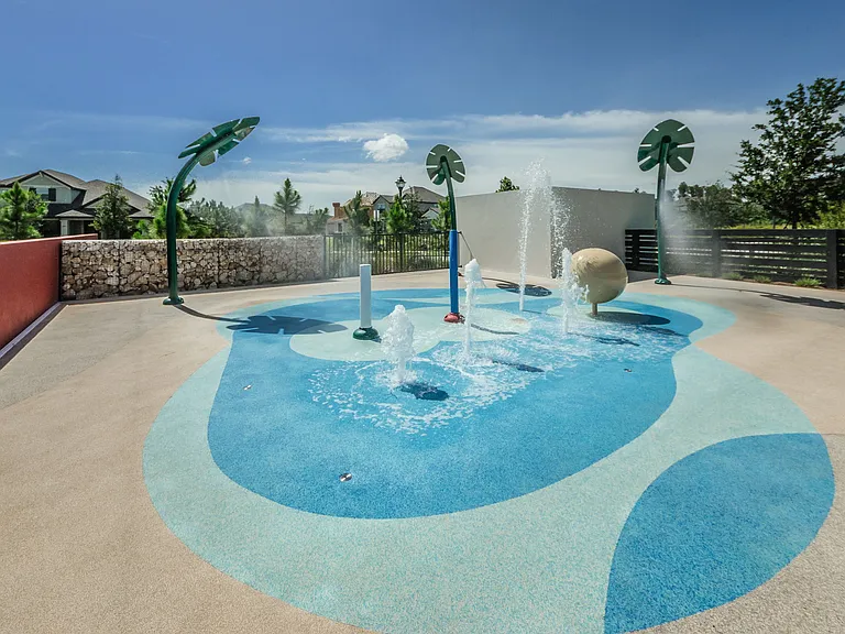 59-web-or-mls-10-Whitfield Park Splash Park_06112026