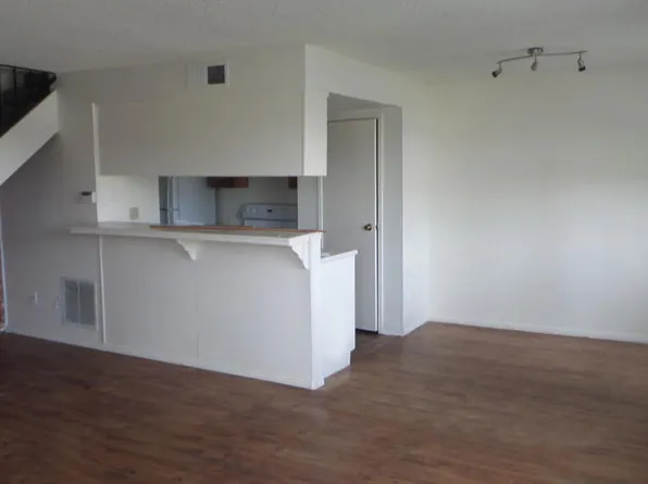 46781 Highway 74 Unit 3, Palm Desert, CA 92260