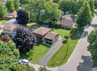 85 Pheasant Dr, Chatham Kent, ON N7L 1H3