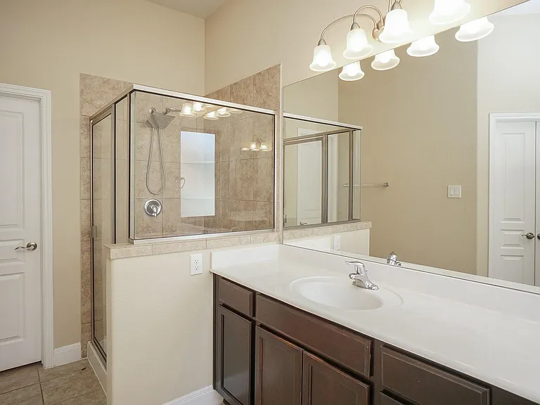 28515 Pleasant Forest Dr — Photo 21