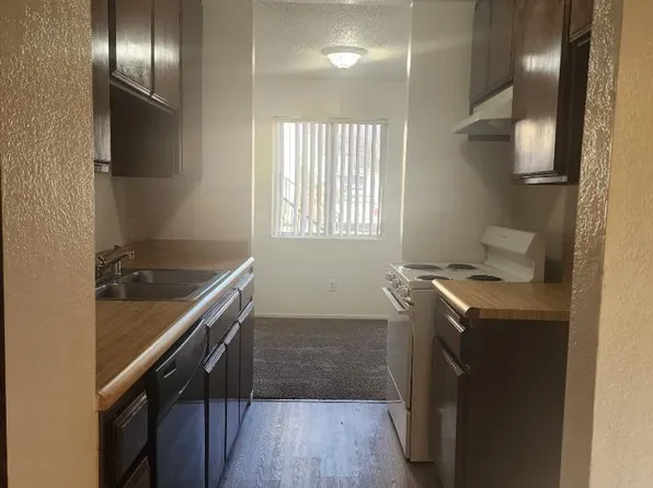 2323 Chester Ln, Bakersfield, CA