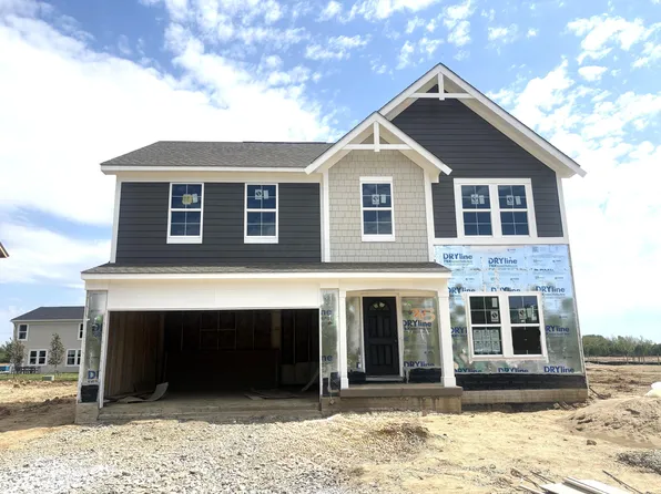 8239 Sycamore Hollow Dr, Pickerington, OH 43147