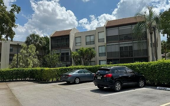 2nd image of 8050 W Mcnab Road #203