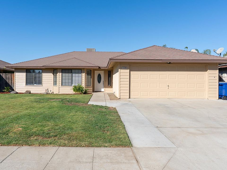 1st image of 1220 Diamond Way