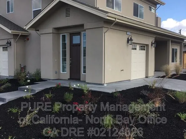 3462 Santiago Dr, Santa Rosa, CA 95403