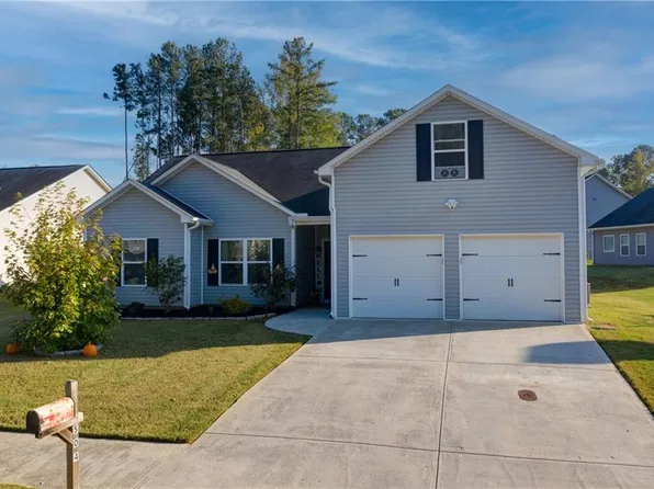 504 Cole Creek Dr, Dallas, GA 30157