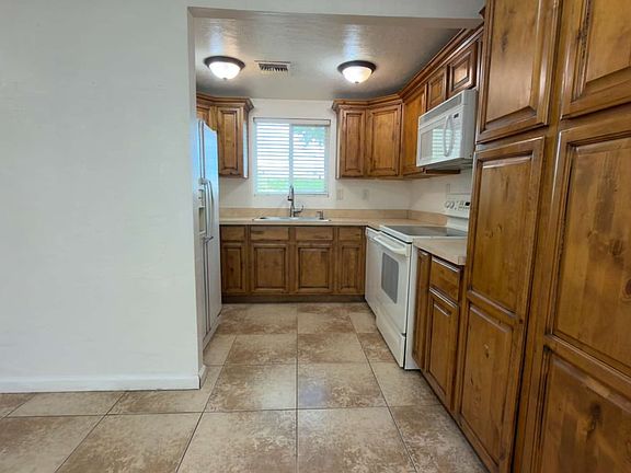 2nd image of 8238 E Thomas Rd Ste B